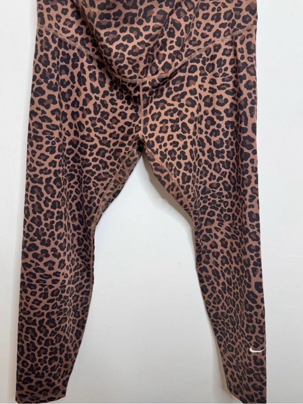 Nike women’s Leopard Print Brown and Black Leggings